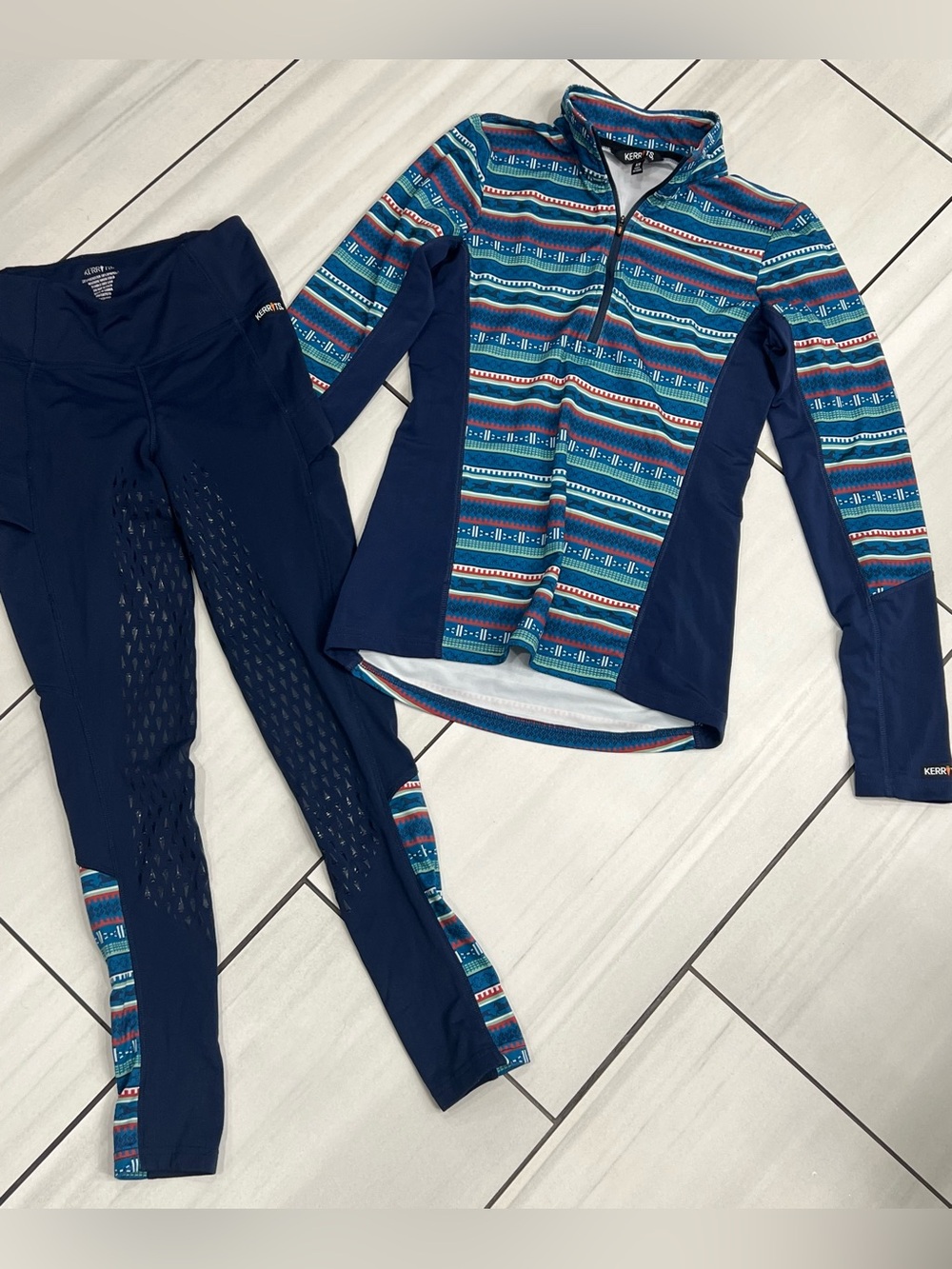 Kerrits Blue Fair Isle Nordic Printed Half Zip Tech Long Sleeve Top And Pants XS